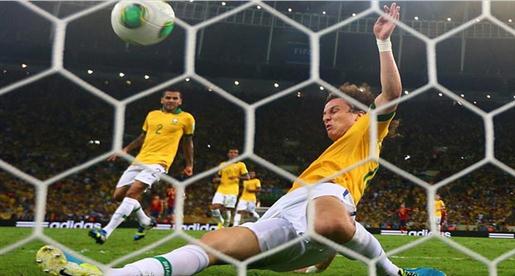 صيد القارات.. انقاذ البطولة بقدم لويز 